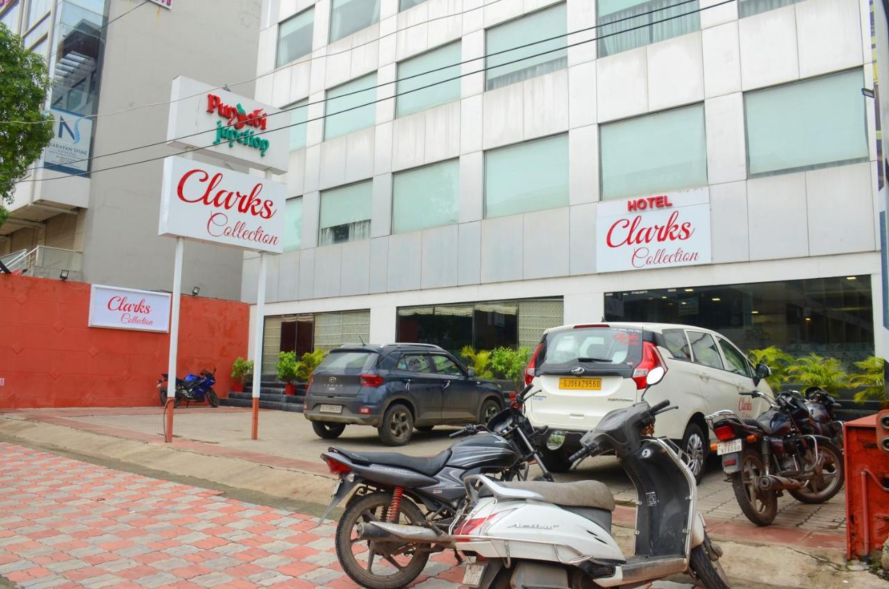 Hotel Clarks Collection Vadodara Esterno foto