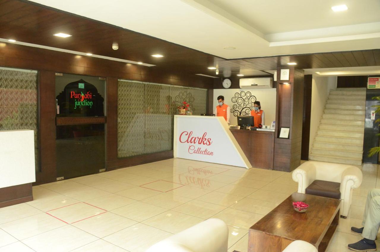 Hotel Clarks Collection Vadodara Esterno foto