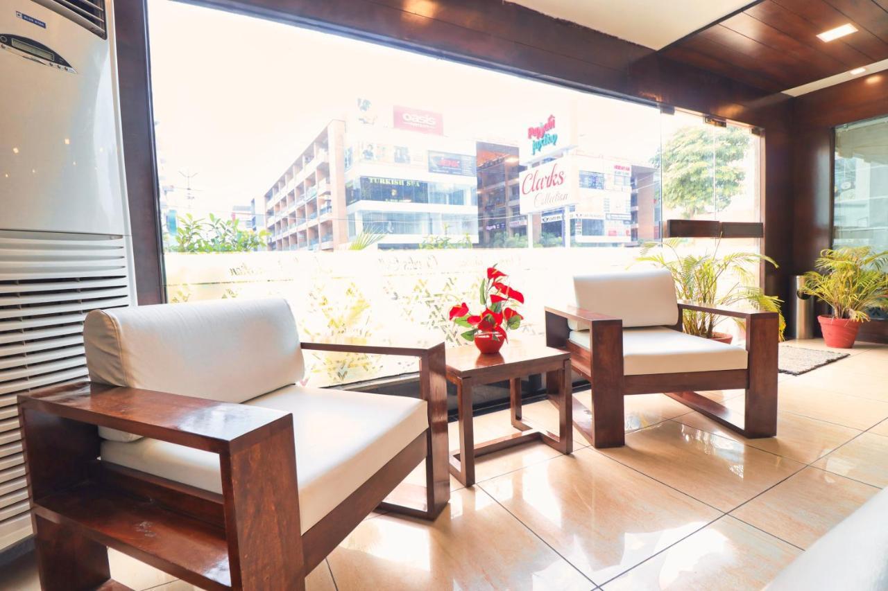 Hotel Clarks Collection Vadodara Esterno foto