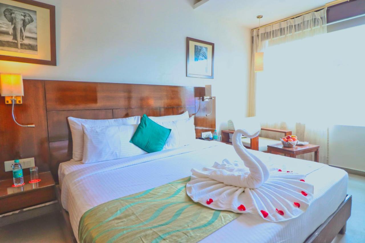 Hotel Clarks Collection Vadodara Esterno foto