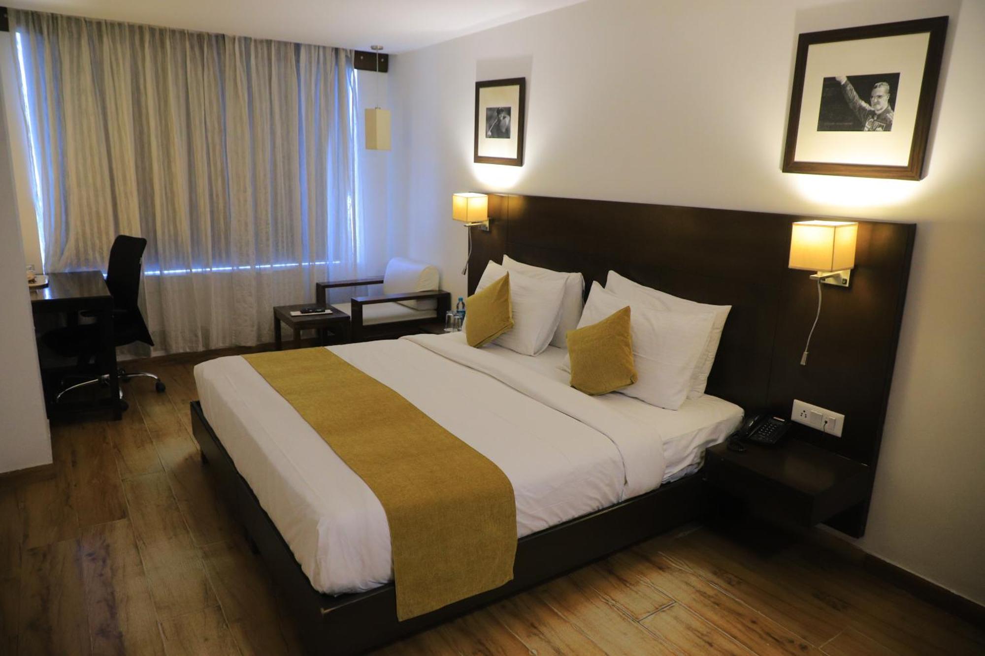 Hotel Clarks Collection Vadodara Esterno foto