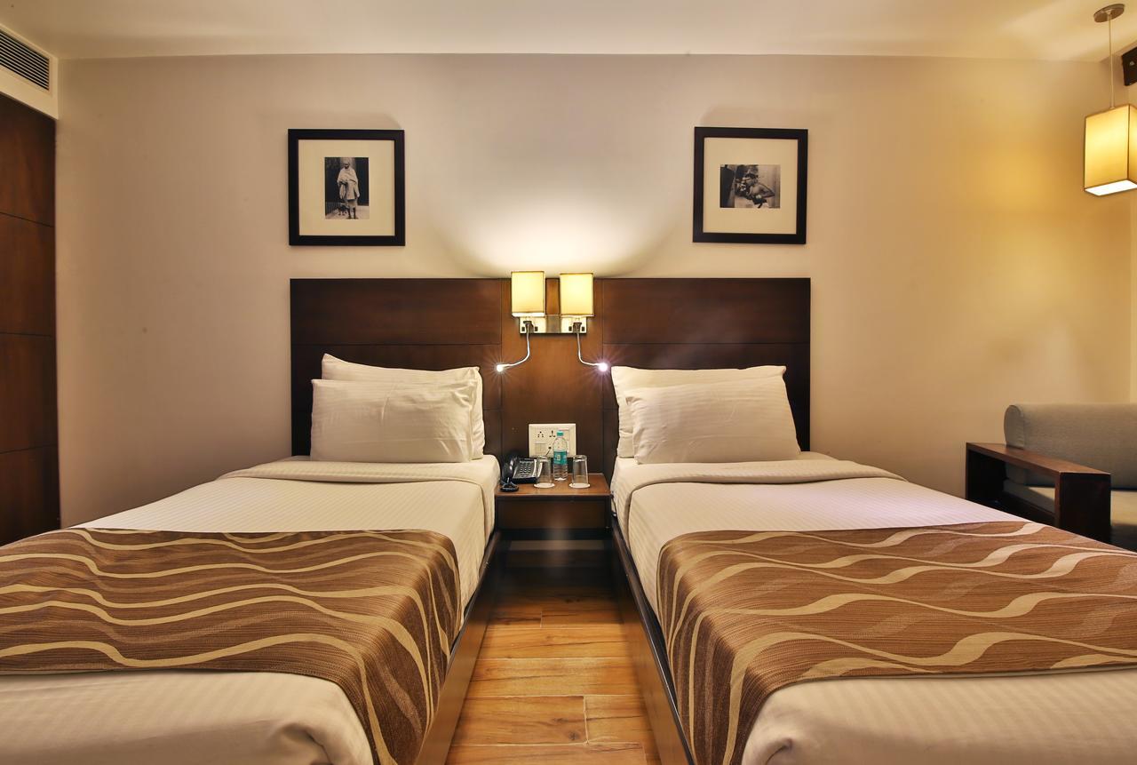 Hotel Clarks Collection Vadodara Esterno foto